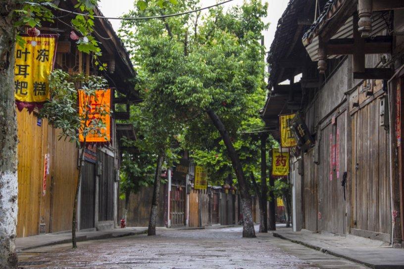 恒大被判“清盘”:股东一夜清零、债权人难获足额兑付,未来聚焦“保交楼”